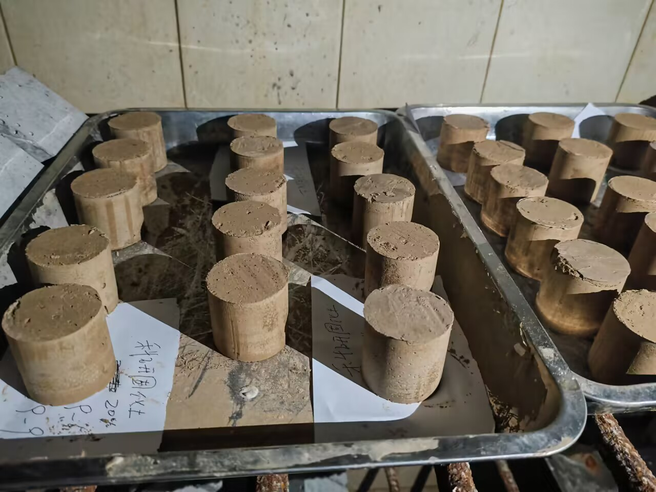 固化土試件成型